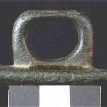 Click para ampliar. Pulsa en el nombre para ver la ficha. Sello romano de bronce: vista de perfil